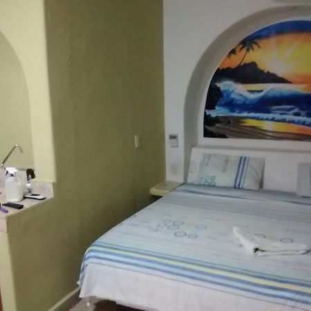 Hotel Arturo'S Zihuatanejo Extérieur photo