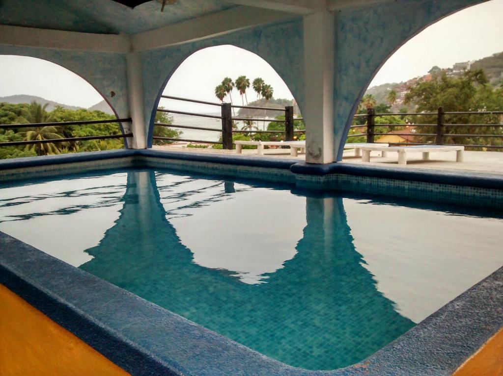 Hotel Arturo'S Zihuatanejo Extérieur photo